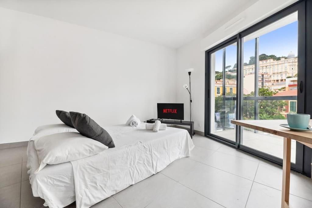 Апартаменты Le Cap Riviera - Centre- Parking Prive - Climatisation Ментона Экстерьер фото